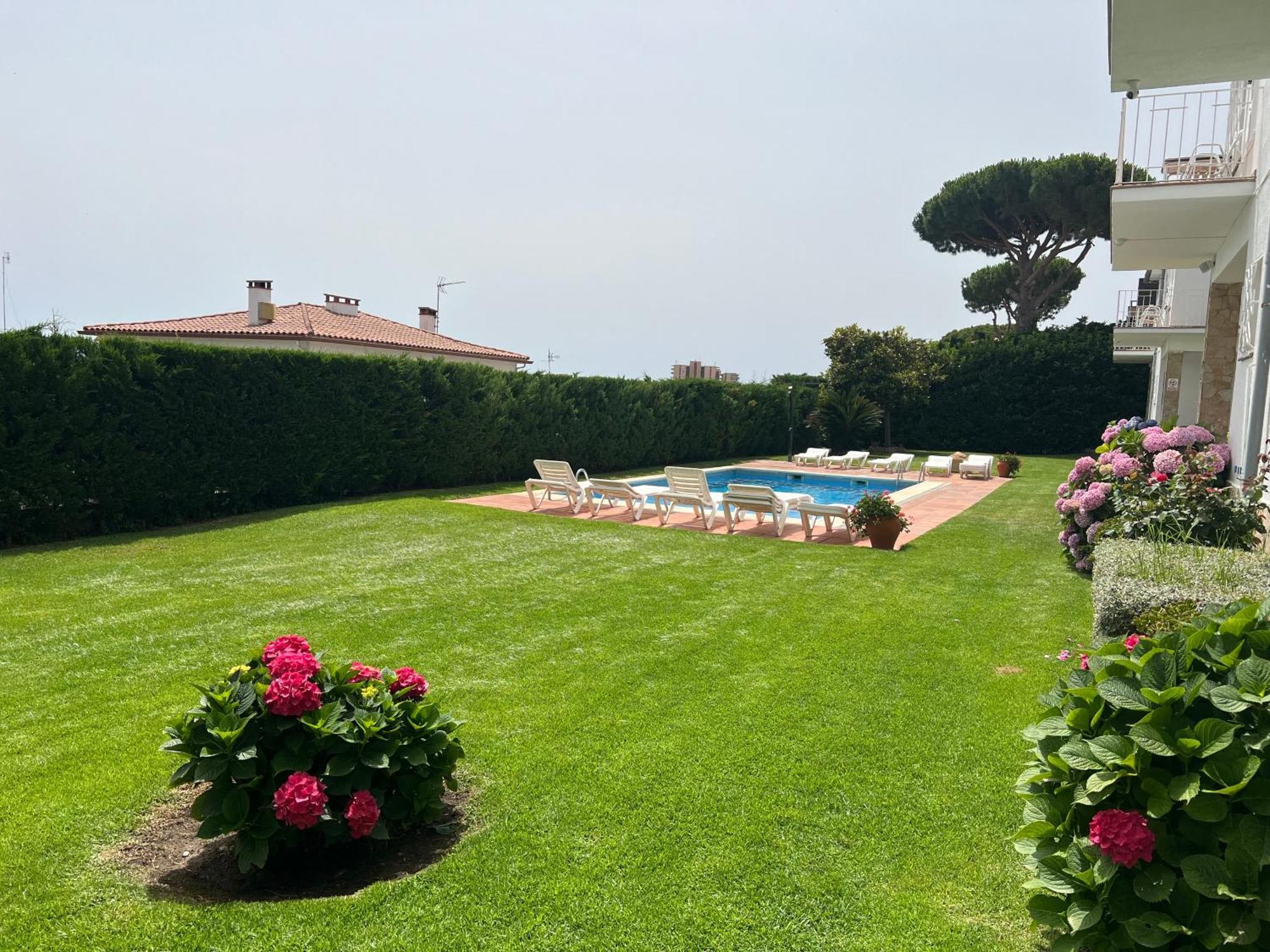 Apartamentos Rayon Du Soleil Sant Feliu de Guíxols Luaran gambar